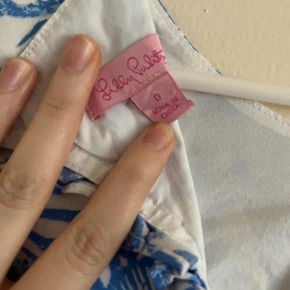 Fitted Lilly Pulitzer Dress - Picture 3 of 6